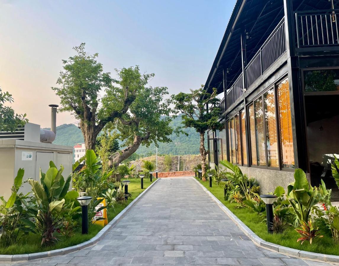 Eden Hotel Cat Ba Cat Ba Island Exterior foto